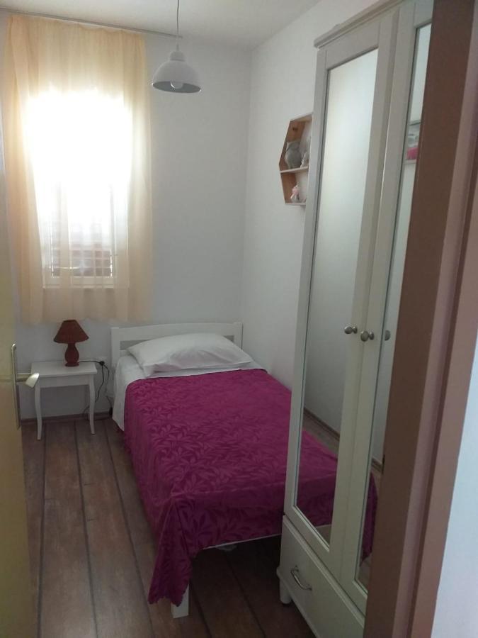 Apartmani Tina Jelsa  Εξωτερικό φωτογραφία