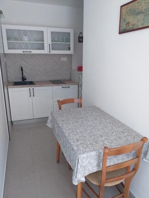 Apartmani Tina Jelsa  Εξωτερικό φωτογραφία