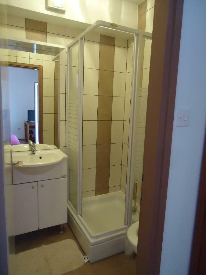 Apartmani Tina Jelsa  Εξωτερικό φωτογραφία